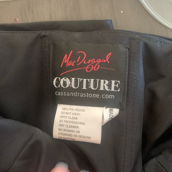 Short Dress With Train - Picture 4 of 6